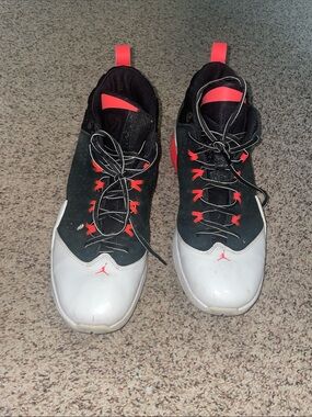 Men's Athletic Basketball Sneakers - Black, White & Red
